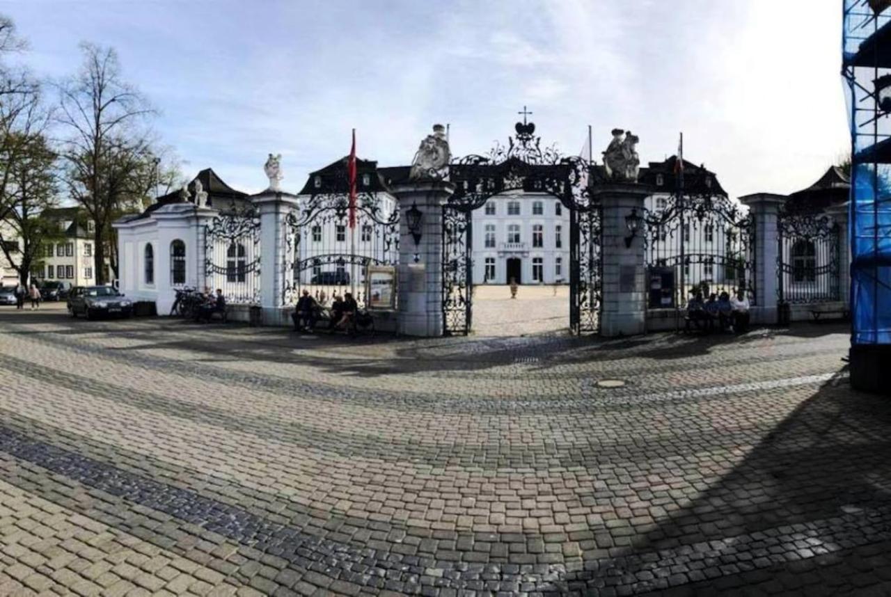 Villa Rheinstein Am Schloss Engers نيوفيد المظهر الخارجي الصورة